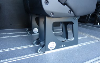 Undgå tunge løft med Martech transporthjul, når sædet skal ud af bilen.